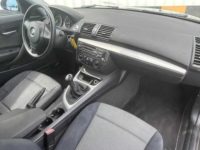 Bmw 116i, 13-rs-nf - afbeelding 10 van  12