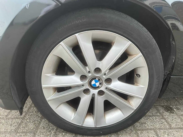 Bmw 116i, 13-rs-nf - afbeelding 3 van  4