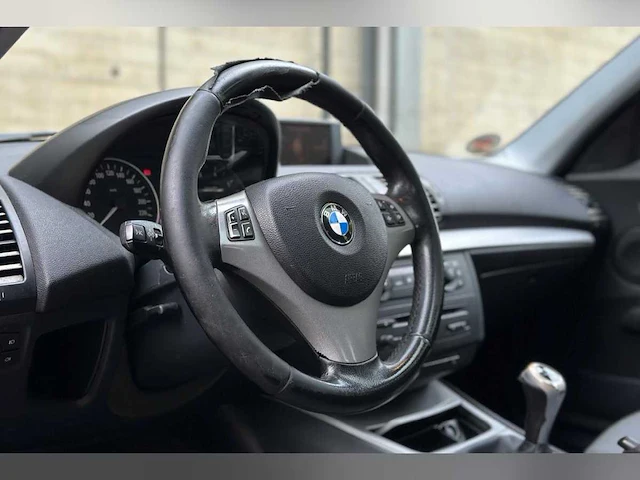 Bmw 116i 1.6 116pk 2006, j-323-fz - afbeelding 22 van  50