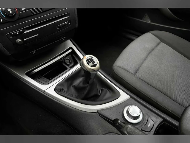 Bmw 116i 1.6 116pk 2006, j-323-fz - afbeelding 31 van  50
