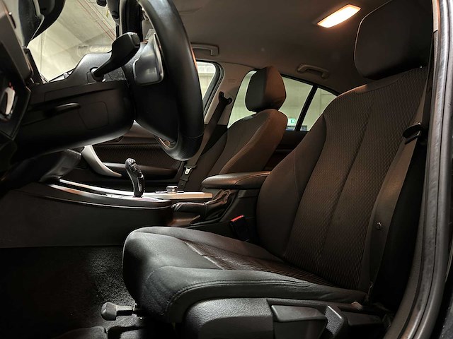 Bmw 116i business+ 136pk 2012 1-serie (origineel-nl) automaat, 33-xht-3 - afbeelding 3 van  36