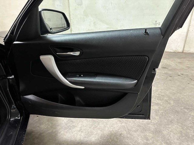 Bmw 116i business+ 136pk 2012 1-serie (origineel-nl) automaat, 33-xht-3 - afbeelding 10 van  36
