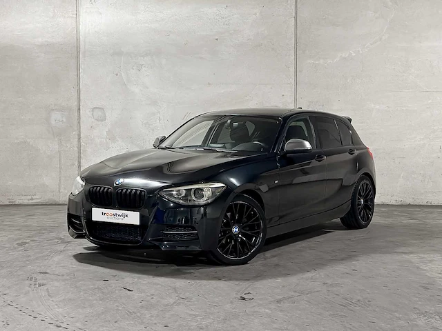 Bmw 116i business+ 136pk 2012 1-serie (origineel-nl) automaat, 33-xht-3 - afbeelding 1 van  63
