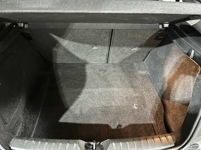 Bmw 116i business+ 136pk 2012 1-serie (origineel-nl) automaat, 33-xht-3 - afbeelding 27 van  63