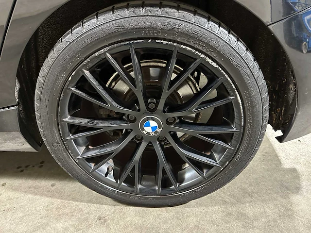 Bmw 116i business+ 136pk 2012 1-serie (origineel-nl) automaat, 33-xht-3 - afbeelding 42 van  63
