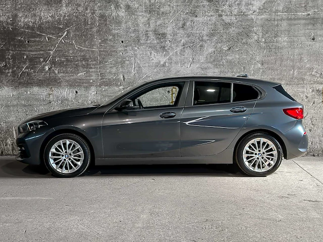 Bmw 116i business edition 109pk 2021 1-serie (origineel-nl), l-593-kd - afbeelding 16 van  64