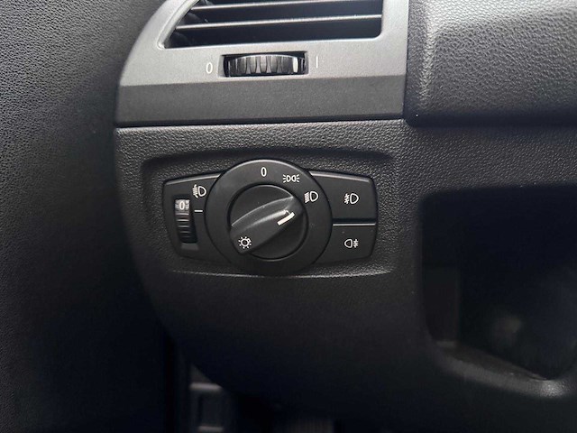 Bmw 116i executive, gx-593-h - afbeelding 11 van  14