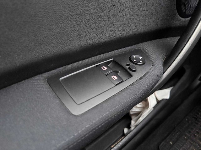 Bmw 116i executive, gx-593-h - afbeelding 12 van  14