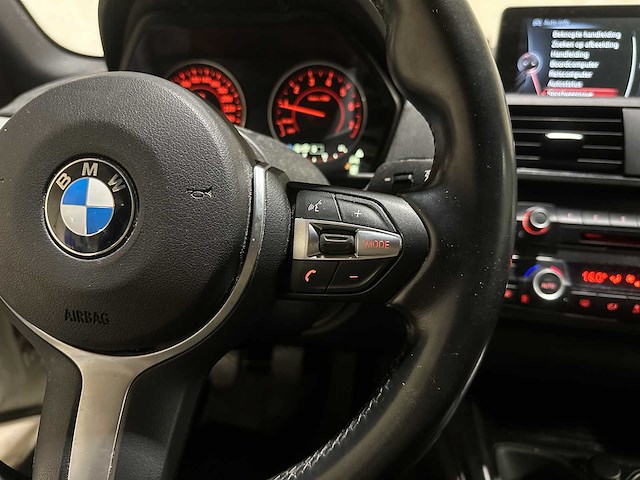 Bmw 116i executive m-sport 136pk 2015 (origineel-nl) 1-serie, 6-zgf-18 - afbeelding 11 van  45