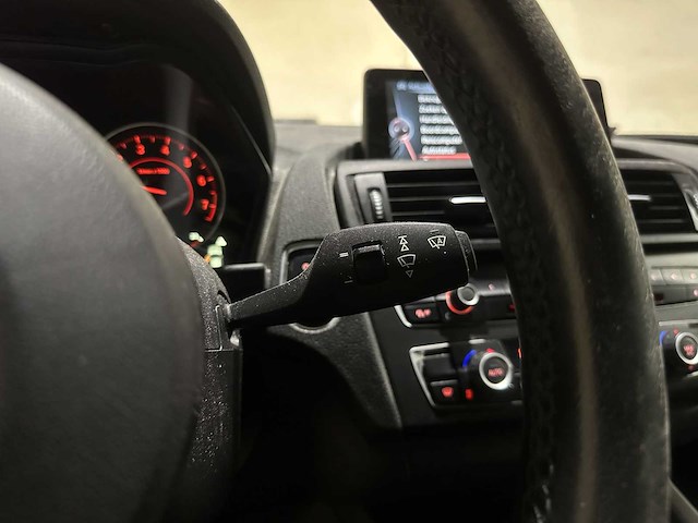 Bmw 116i executive m-sport 136pk 2015 (origineel-nl) 1-serie, 6-zgf-18 - afbeelding 14 van  45