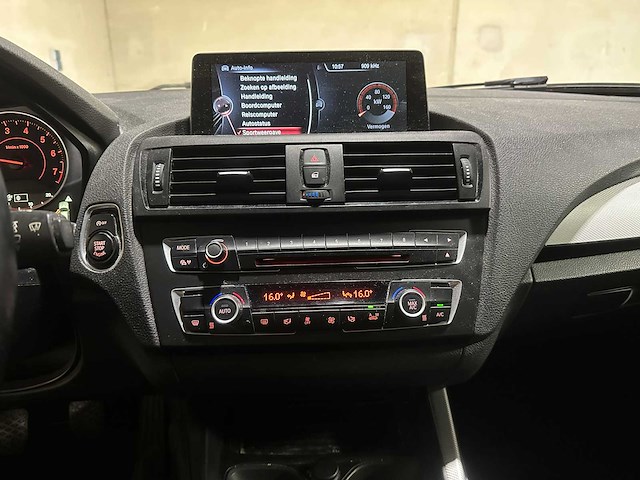 Bmw 116i executive m-sport 136pk 2015 (origineel-nl) 1-serie, 6-zgf-18 - afbeelding 19 van  45