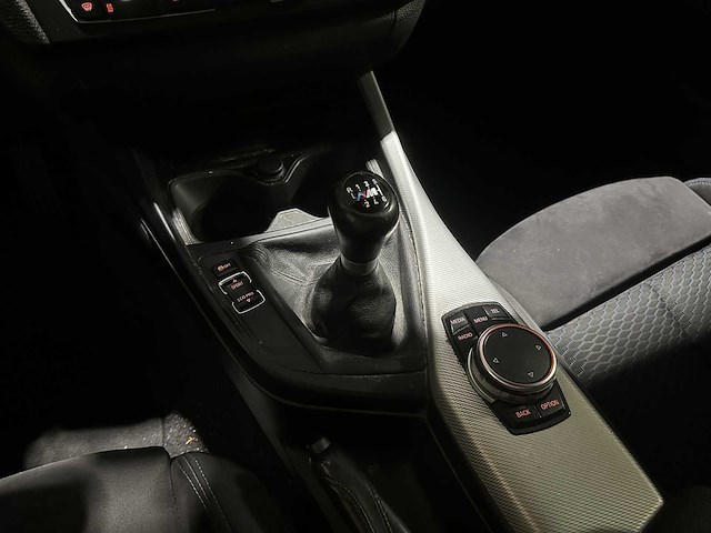 Bmw 116i executive m-sport 136pk 2015 (origineel-nl) 1-serie, 6-zgf-18 - afbeelding 20 van  45