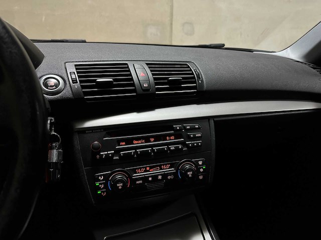 Bmw 116i high executive 1-serie 116pk 2006 (origineel-nl), 81-st-js - afbeelding 46 van  50