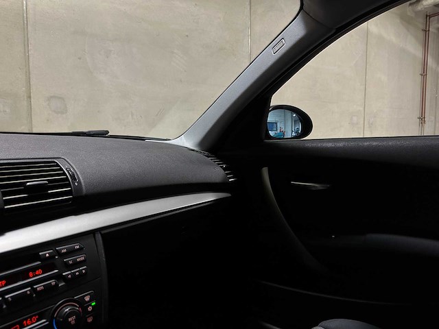 Bmw 116i high executive 1-serie 116pk 2006 (origineel-nl), 81-st-js - afbeelding 18 van  50