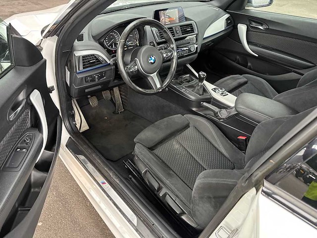 Bmw 116i m sport edition; hz-697-j - afbeelding 14 van  15