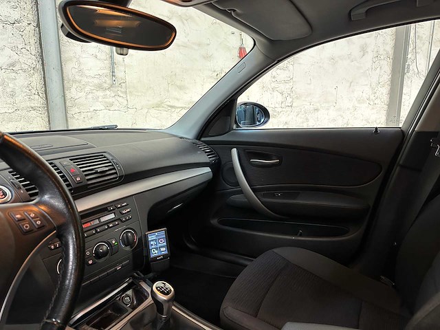 Bmw 118d business line 1-serie 143pk 2008, 51-hgn-5 - afbeelding 11 van  40