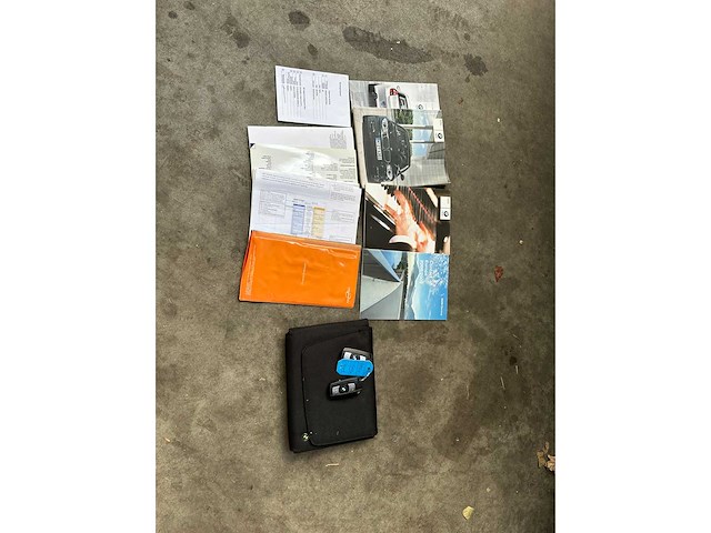 Bmw 118d business line 1-serie 143pk 2008, 51-hgn-5 - afbeelding 35 van  40