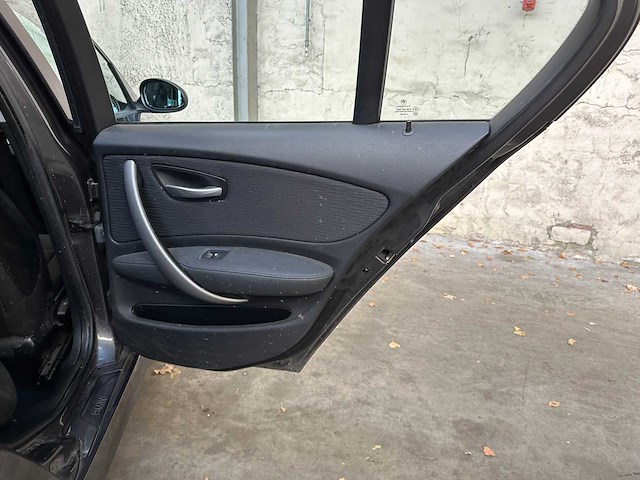 Bmw 118d business line 1-serie 143pk 2008, 51-hgn-5 - afbeelding 28 van  40