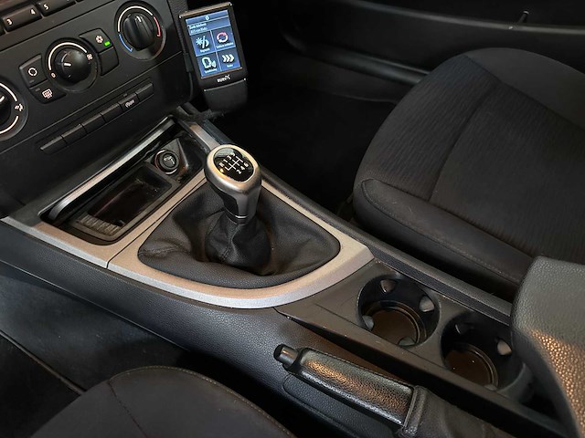 Bmw 118d business line 1-serie 143pk 2008, 51-hgn-5 - afbeelding 19 van  40