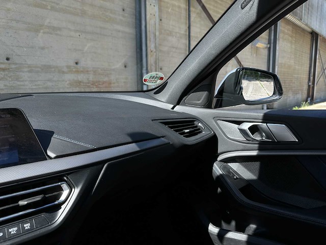 Bmw 118d executive edition m sport 150pk 2020 (origineel-nl + 1e eigenaar) 1-serie, j-592-bh - afbeelding 13 van  36