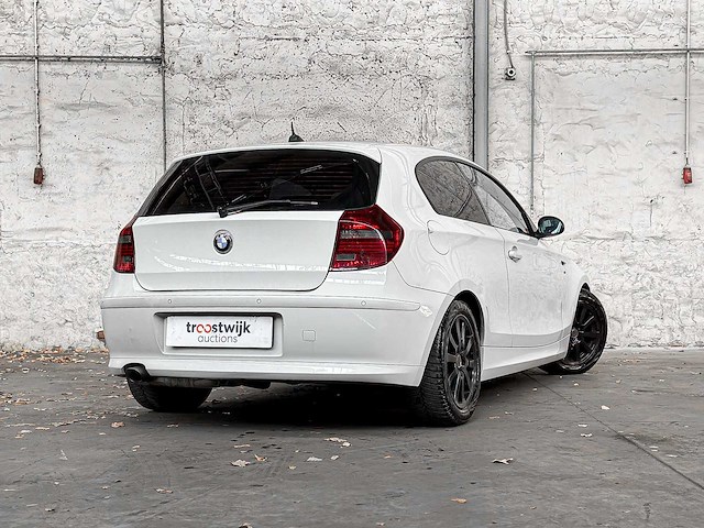 Bmw 118i 1-serie 143pk 2008, l-668-xd - afbeelding 2 van  38