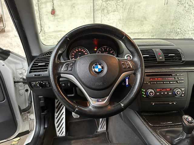 Bmw 118i 1-serie 143pk 2008, l-668-xd - afbeelding 10 van  38
