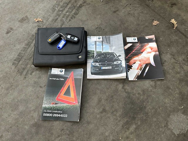 Bmw 118i 1-serie 143pk 2008, l-668-xd - afbeelding 32 van  38