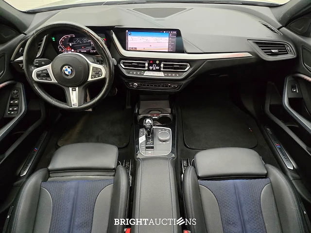 Bmw 118i 1-serie high executive 136pk 2021 (origineel-nl) 1-serie, l-781-bn - afbeelding 32 van  36