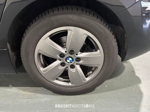 Bmw 118i 1-serie introduction edition 136pk 2023 (origineel-nl) 1-serie, t-409-kl - afbeelding 29 van  33