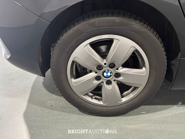 Bmw 118i 1-serie introduction edition 136pk 2023 (origineel-nl) 1-serie, t-409-kl - afbeelding 30 van  33