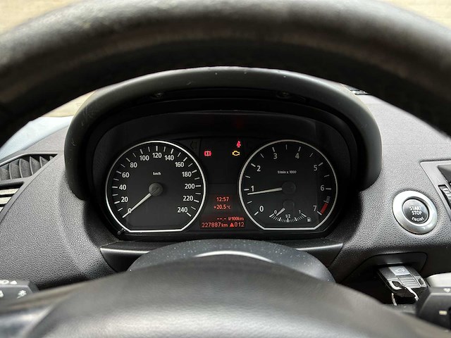 Bmw 118i 129pk 2006 1-serie (origineel-nl), 56-sk-gg - afbeelding 15 van  65