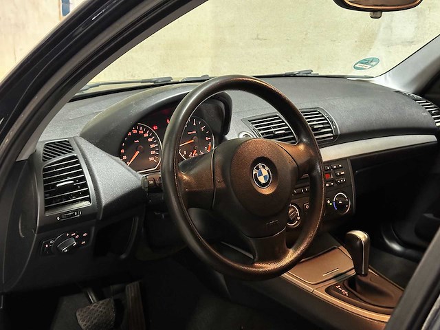 Bmw 118i business line 129pk 2007 1-serie (origineel-nl) automaat, 84-ts-kh - afbeelding 6 van  30