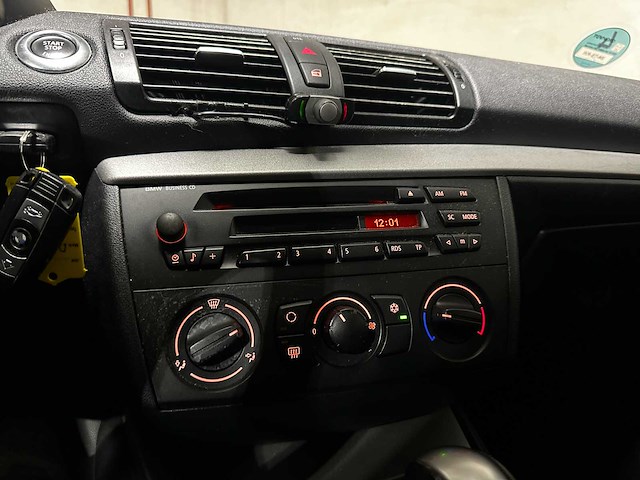 Bmw 118i business line 129pk 2007 1-serie (origineel-nl) automaat, 84-ts-kh - afbeelding 9 van  30