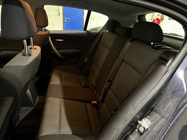 Bmw 118i business line 129pk 2007 1-serie (origineel-nl) automaat, 84-ts-kh - afbeelding 17 van  30