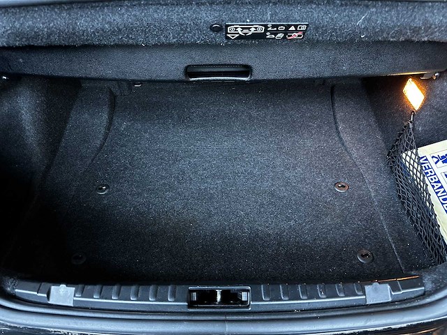 Bmw 118i cabrio high executive 1-serie 143pk 2011, l-752-xs - afbeelding 15 van  25