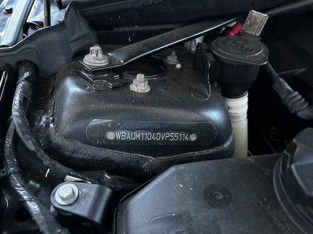 Bmw 118i cabrio high executive 1-serie 143pk 2011, l-752-xs - afbeelding 14 van  38