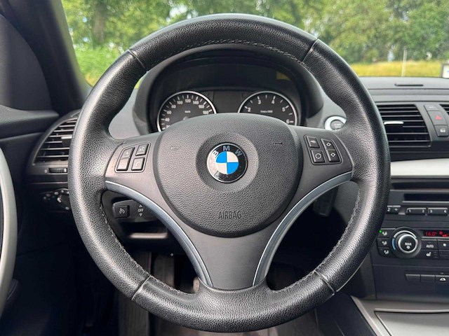 Bmw 118i cabrio high executive automaat* 44-ltb-9 - afbeelding 4 van  18