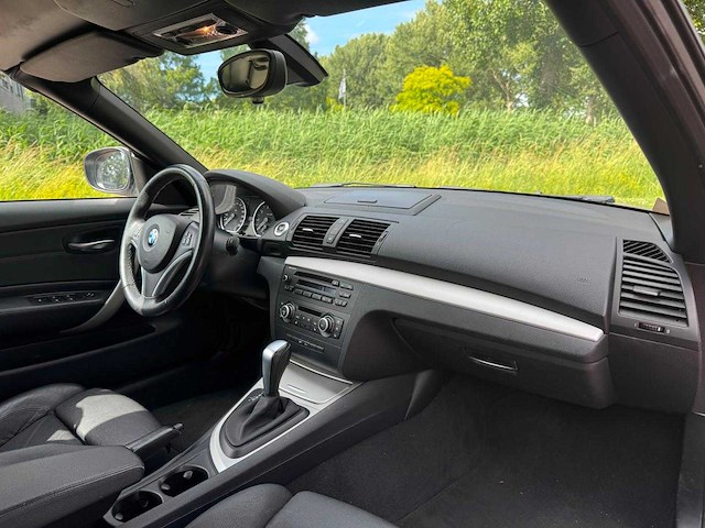 Bmw 118i cabrio high executive automaat* 44-ltb-9 - afbeelding 18 van  18