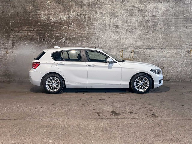 Bmw 118i corporate lease executive 1-serie 136pk 2017 (origineel-nl) automaat, pt-576-p - afbeelding 10 van  42
