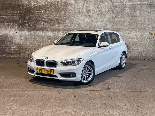 Bmw 118i corporate lease executive 1-serie 136pk 2017 (origineel-nl) automaat, pt-576-p - afbeelding 3 van  42