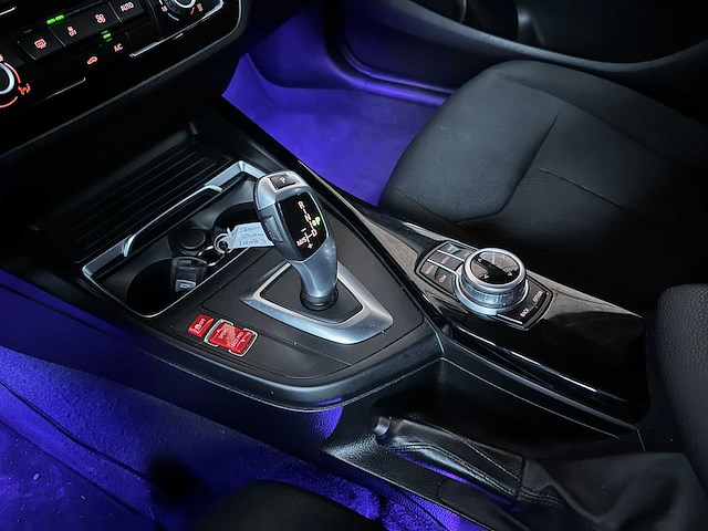 Bmw 118i corporate lease high executive 1-serie 136pk 2018 - afbeelding 19 van  42
