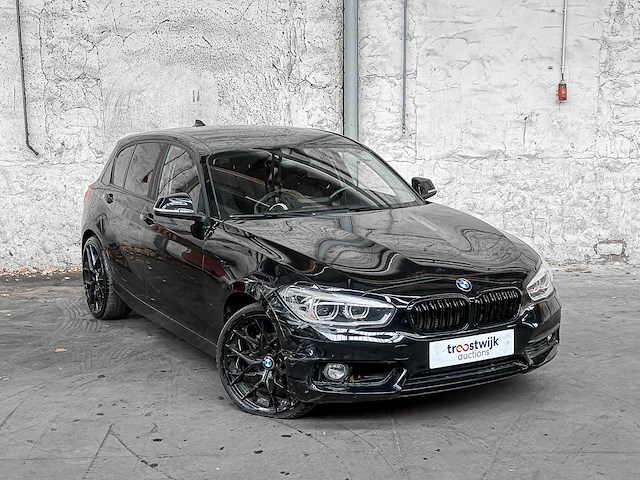 Bmw 118i corporate lease high executive 1-serie 136pk 2018 - afbeelding 41 van  42