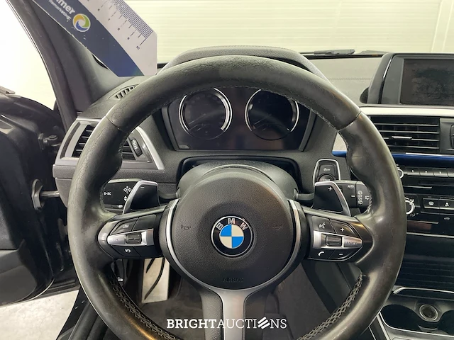 Bmw 118i edition m sport shadow executive 136pk 2018 1-serie, jbb-61-p - afbeelding 29 van  36