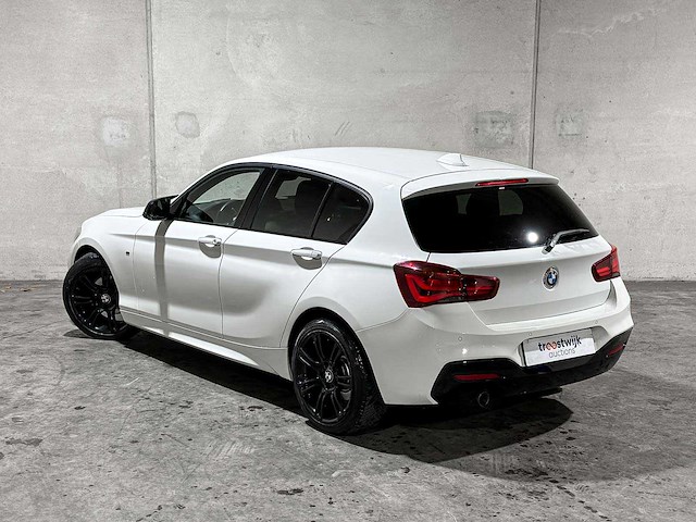 Bmw 118i edition m sport shadow high executive 1-serie 134pk 2019, p-613-rt - afbeelding 5 van  35