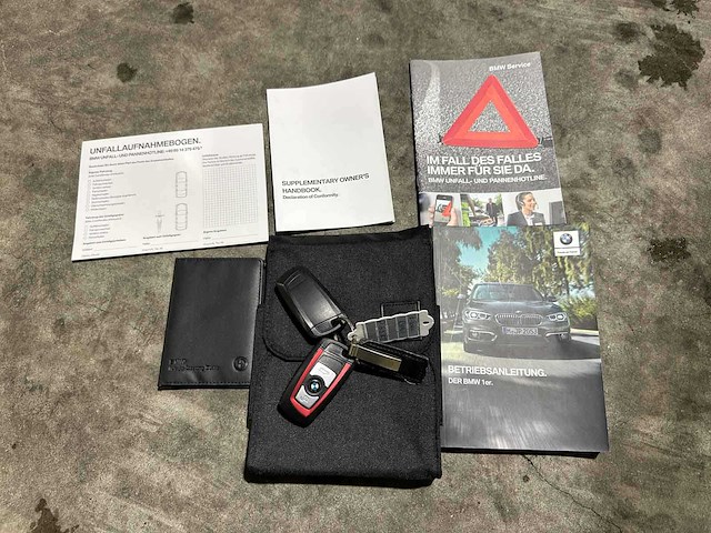 Bmw 118i edition m sport shadow high executive 1-serie 134pk 2019, p-613-rt - afbeelding 33 van  35