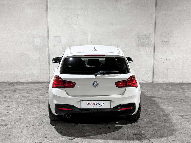Bmw 118i edition m sport shadow high executive 1-serie 134pk 2019, p-613-rt - afbeelding 4 van  41