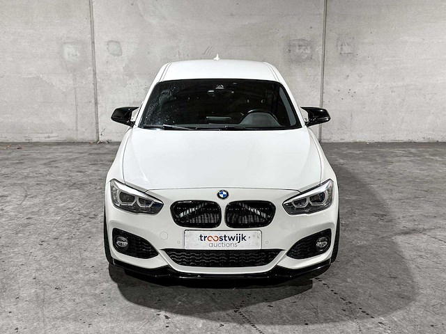 Bmw 118i edition m sport shadow high executive 1-serie 134pk 2019, p-613-rt - afbeelding 33 van  41