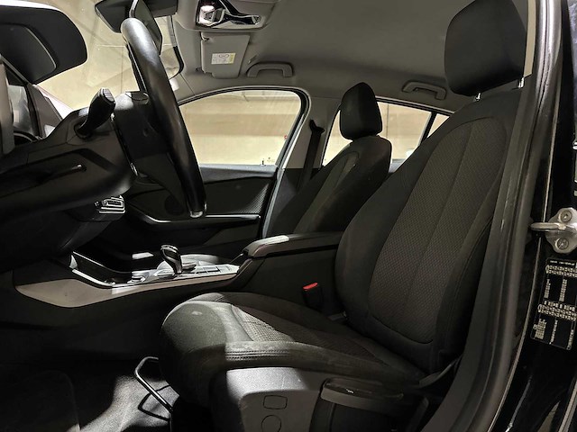 Bmw 118i executive edition m-sport 1-serie 140pk 2019 (origineel-nl), g-456-jx - afbeelding 24 van  40