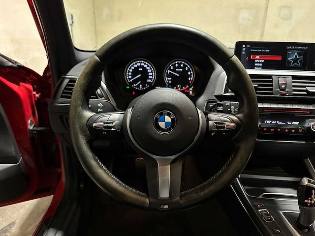 Bmw 118i high executive 1-serie 134pk 2018 (origineel-nl), tt-509-j - afbeelding 9 van  48