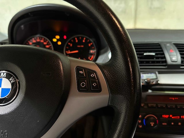 Bmw 118i high executive 129pk 2005 1-serie, 46-rk-rp - afbeelding 14 van  40